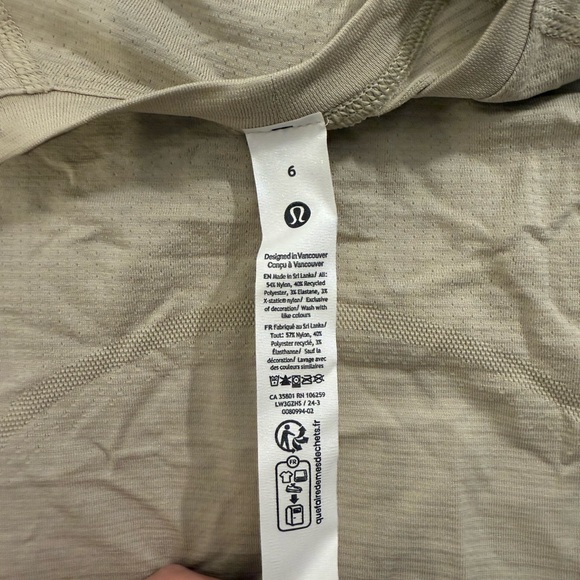 NWT Lululemon swiftly tech Cropped Short-Sleeve Shirt 2.0 - Picture 4 of 4